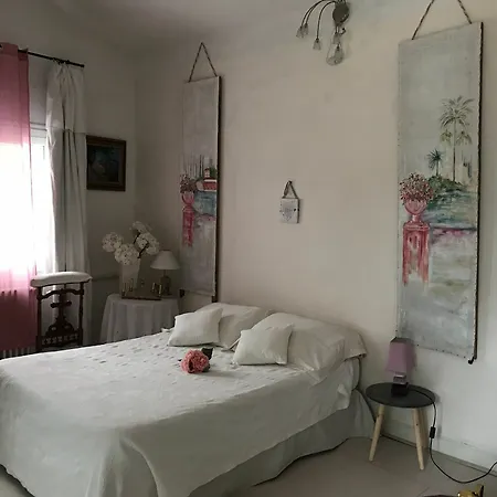 Hotel L'oustalounet D'hotes Cagnes-sur-Mer